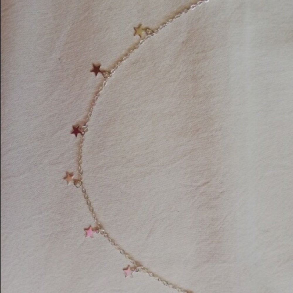 7 Star Choker Gold Star Necklace - Picture 4 of 4